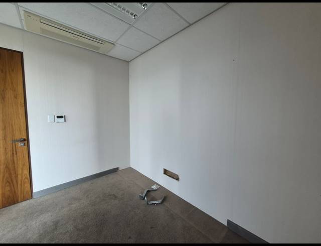 988M² OFFICE TO LET IN SANDTON CENTRAL